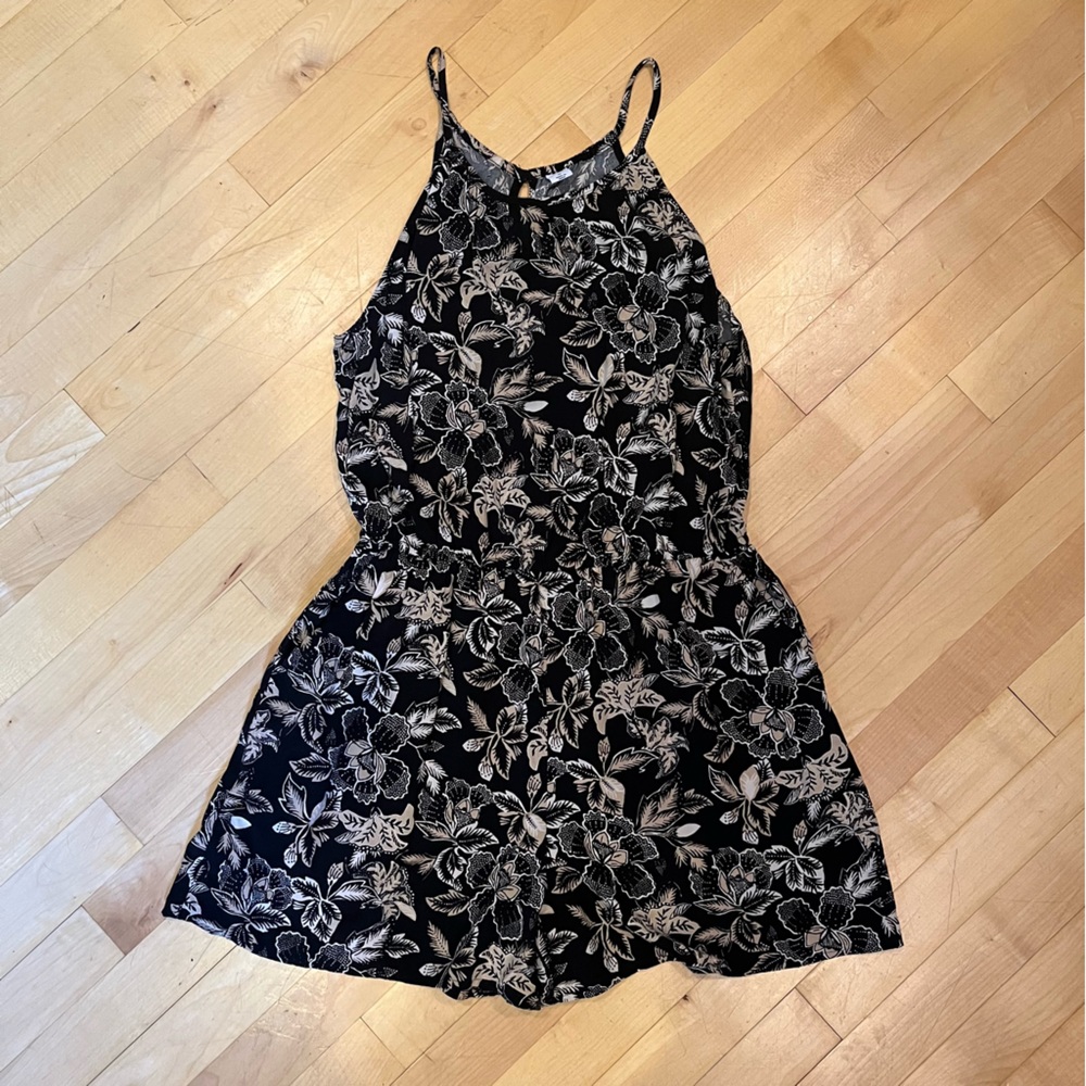 Old Navy Black Patterned Romper